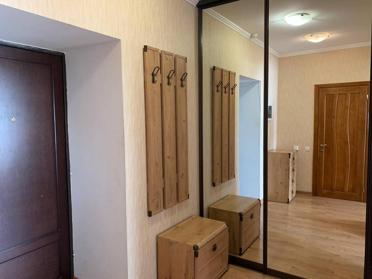 Apartments Staroportofrankovskaya & Pastera Street Oldenburg Bagian luar foto